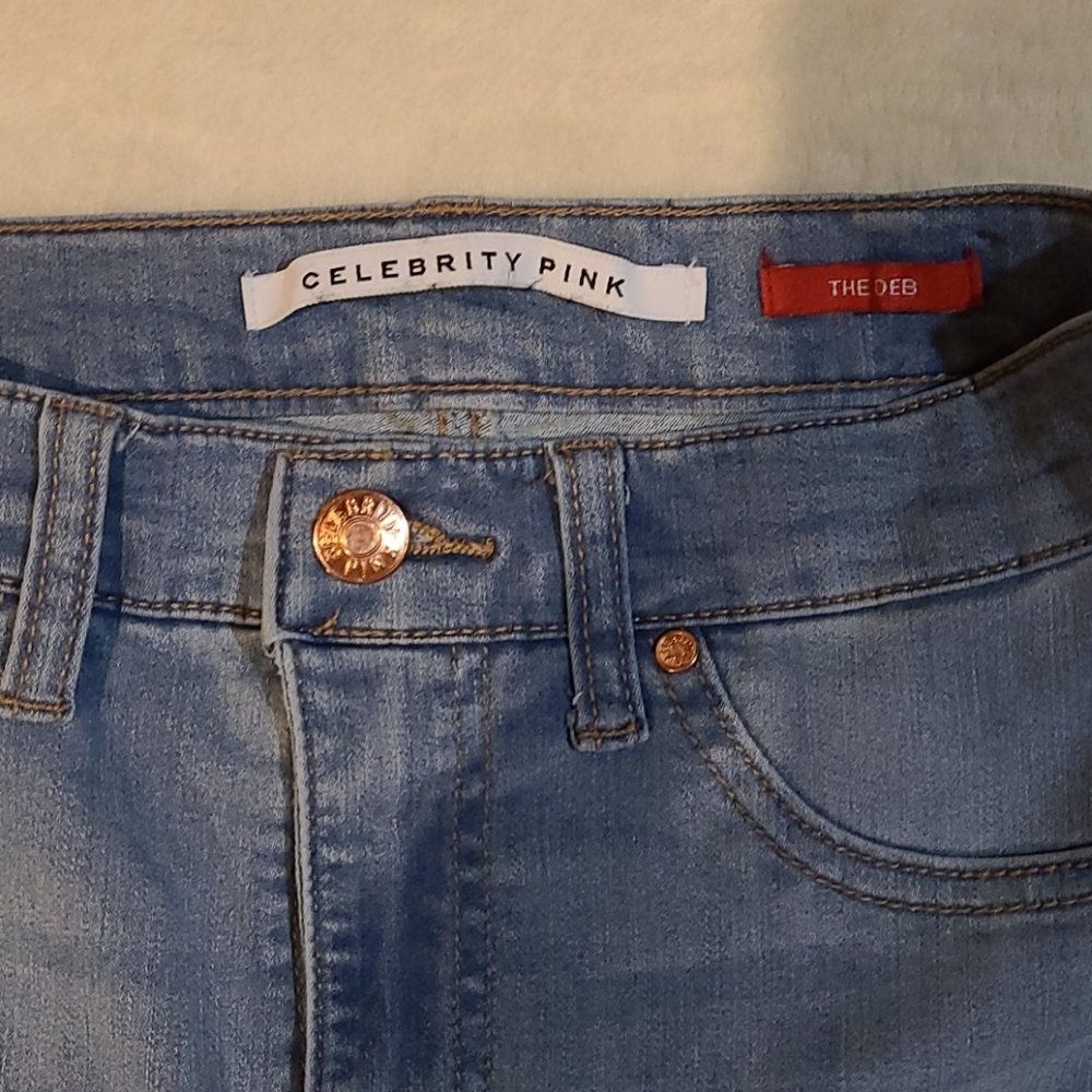 Celebrity Pink Jean Jeggings - Picture 2 of 3